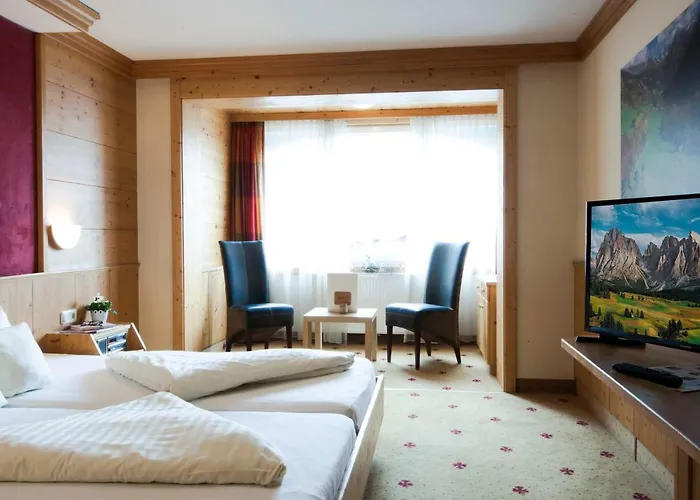 Otel Alpina Inklusive 4*